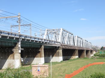 横須賀線多摩川橋梁
